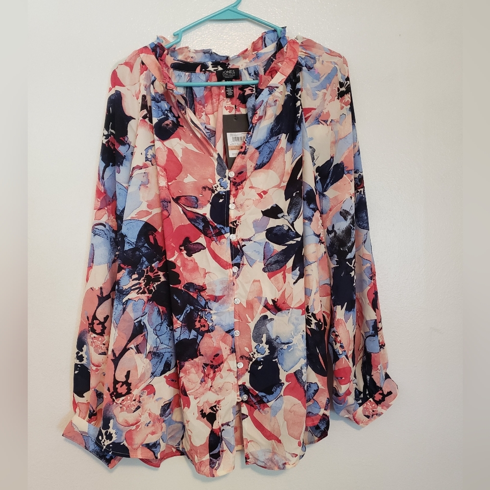 Jones New York Floral Dainty Button Down Blouse 2X